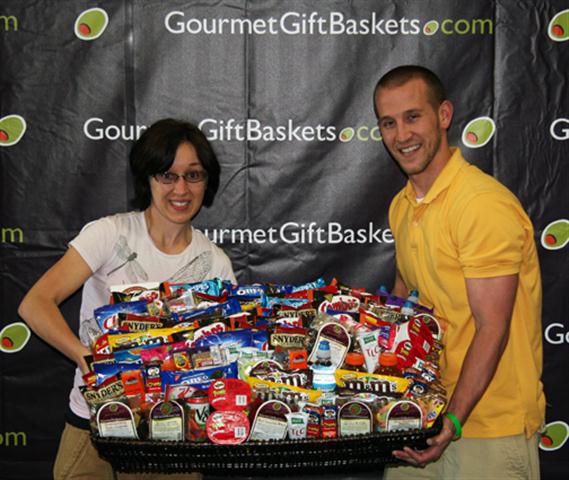 GourmetGiftBaskets.com gives back