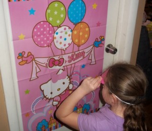 Hello Kitty Birthday Game