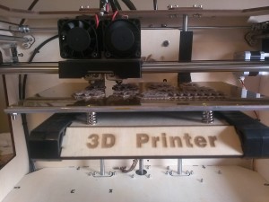 3d printer working